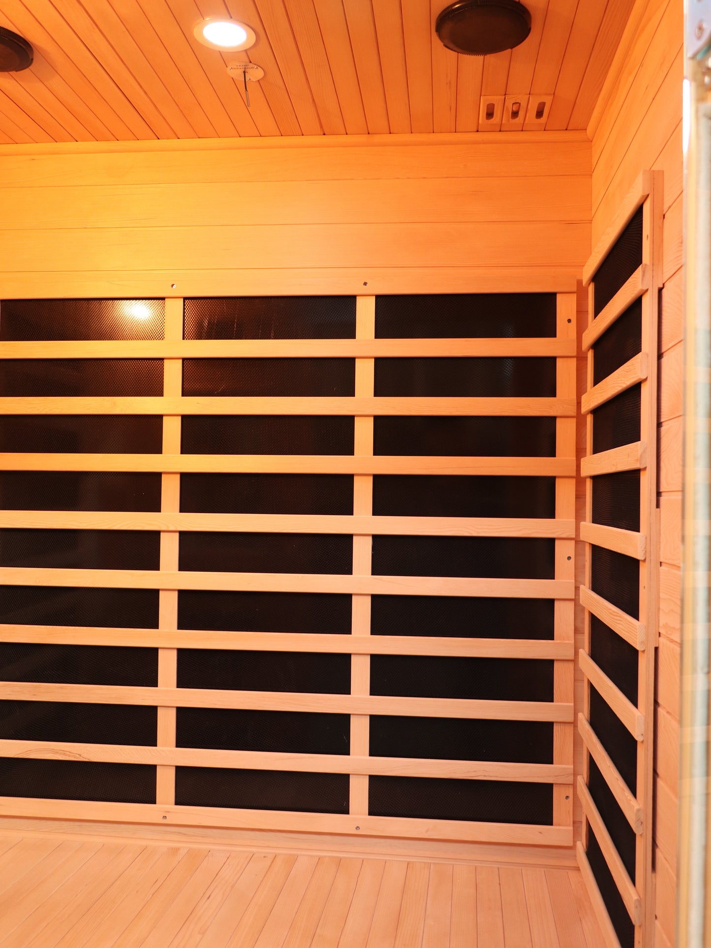 Tremblant 2-Person Sauna 127cm x 105cm x 195cm