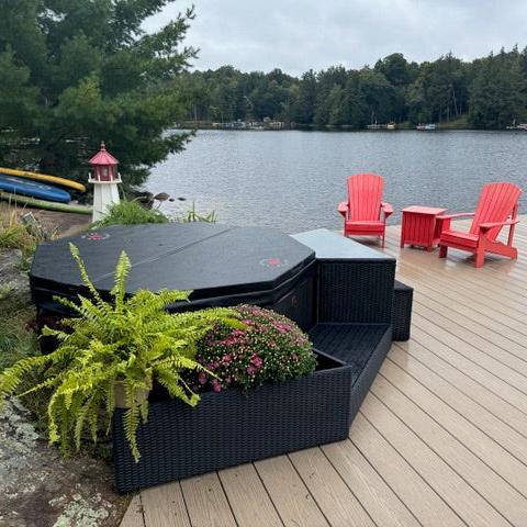 Muskoka 14-Jet 4-Person Spa