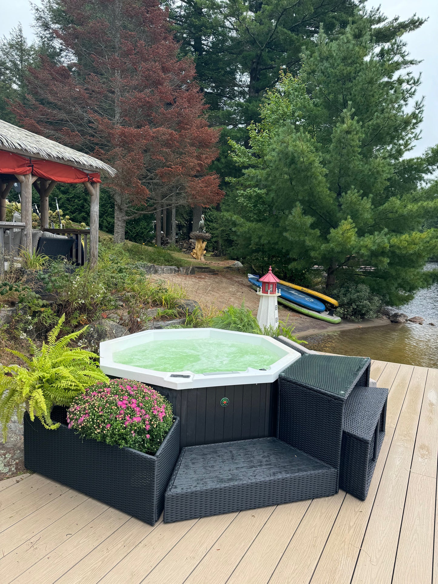 Muskoka 14-Jet 4-Person Spa