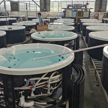 Okanagan AI Patio Spa: 10-Jet 4-Person 160 diameter x 73 cm